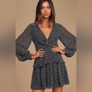 Lulu's Black Floral Long Sleeve Dress